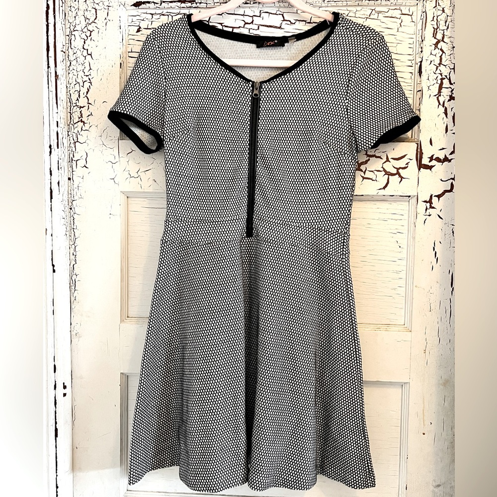 Dex MIDI Dress